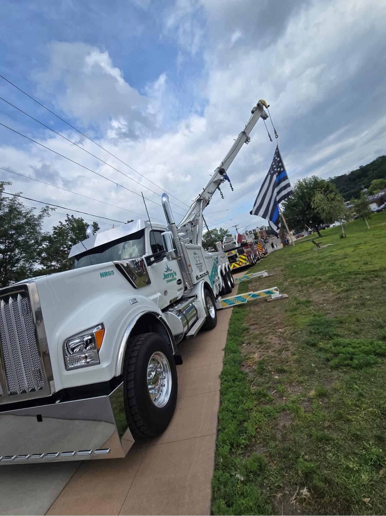 Heavy-Duty Towing - Service Detail